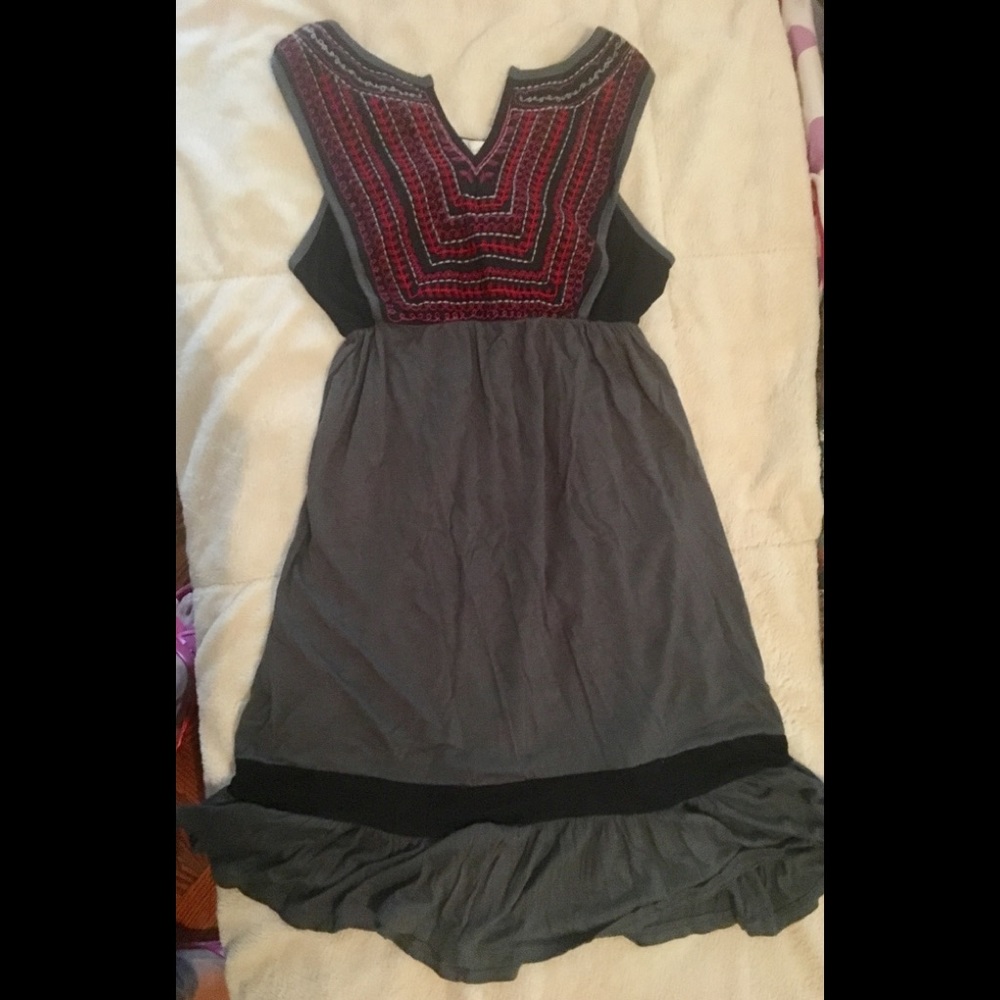 Soft gray colorblock dress with red embroidery